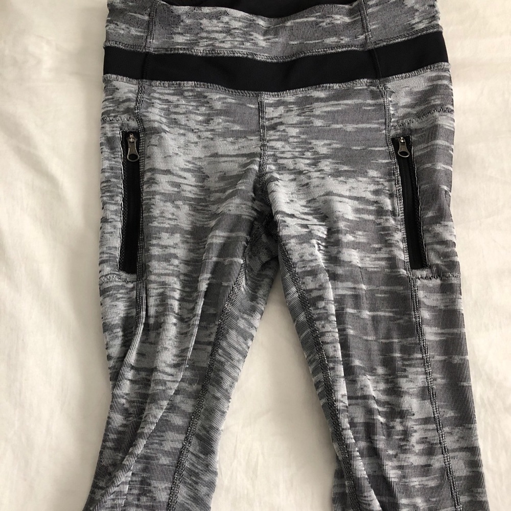 Brand new worn once Lululemon leggings